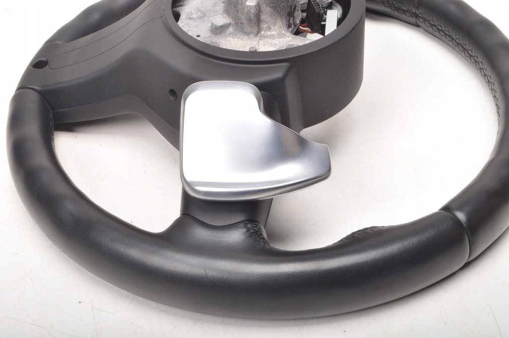 фото №11, Bmw 1 f20 m140i 3.0 повітропровід шкіряний