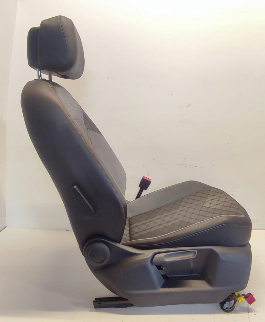 Vw tiguan 2 сиденья заднее сиденье r-line подогрев Оригинал