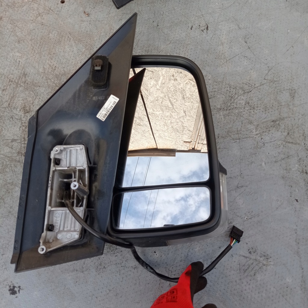 фото №1, Дзеркало праве mercedes w906 crafter a9068103193