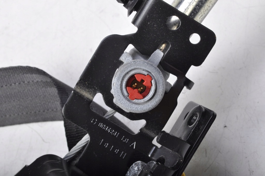 фото №6, Volvo c30 pas безопасности левый перед 31320498