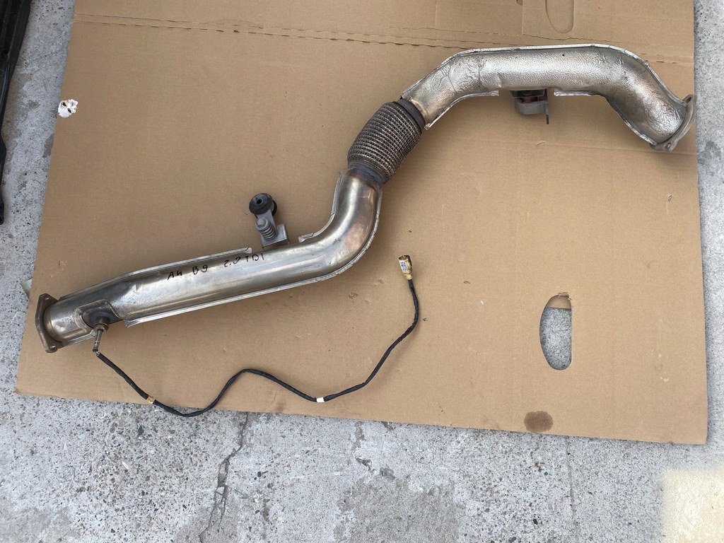 фото №1, Труба выхлопная audi a4 b9 2.0 tdi 8w0253300am