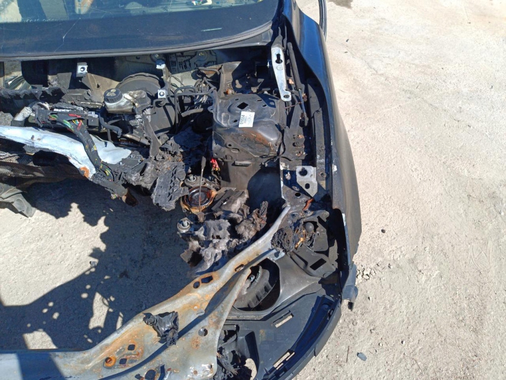 фото №1, Volvo xc60 i четверть лонжерон подкрылок левая 452-46