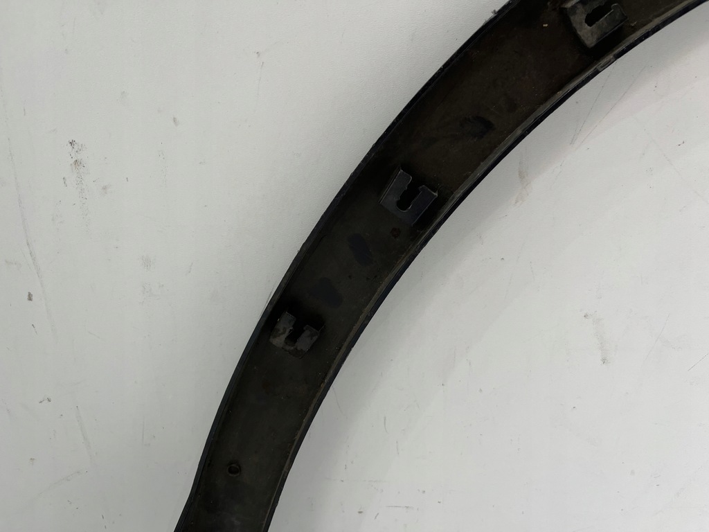 фото №10, Maserati levante молдинг крыла задняя задняя правая 670049026