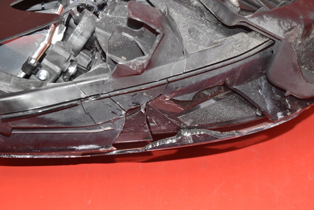 Фара левый фара перед full led европа  tesla model y 20- Недорого