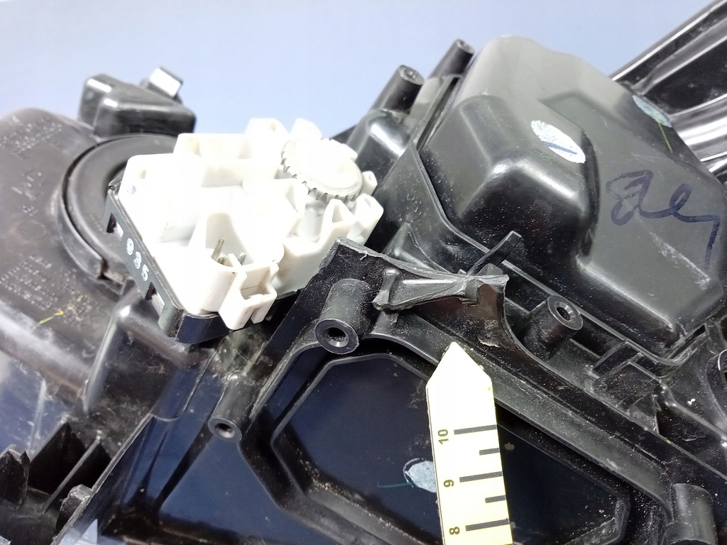 фото №6, Toyota hilux viii 15- фара правый лампа eu