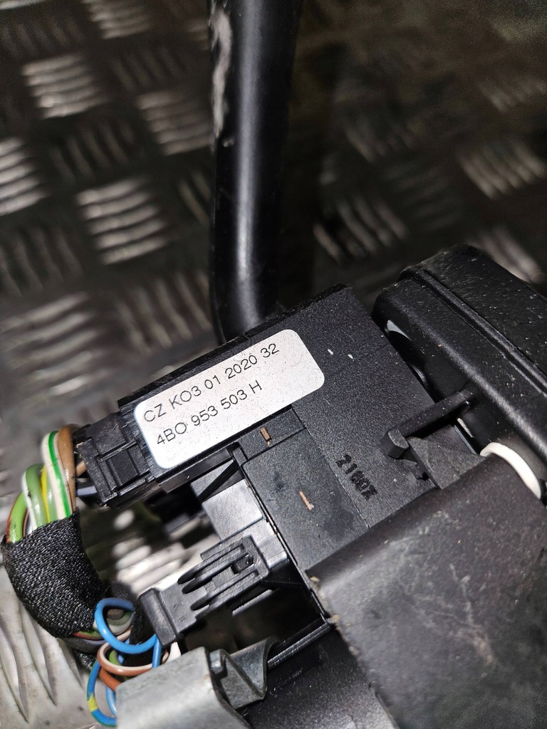 фото №6, Volkswagen golf iv 2000 рычаг / переключатель поворотники дворник