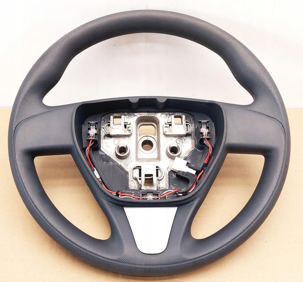 фото №2, Оригинал renault воздуховод czarna 484009256r renault logan ii