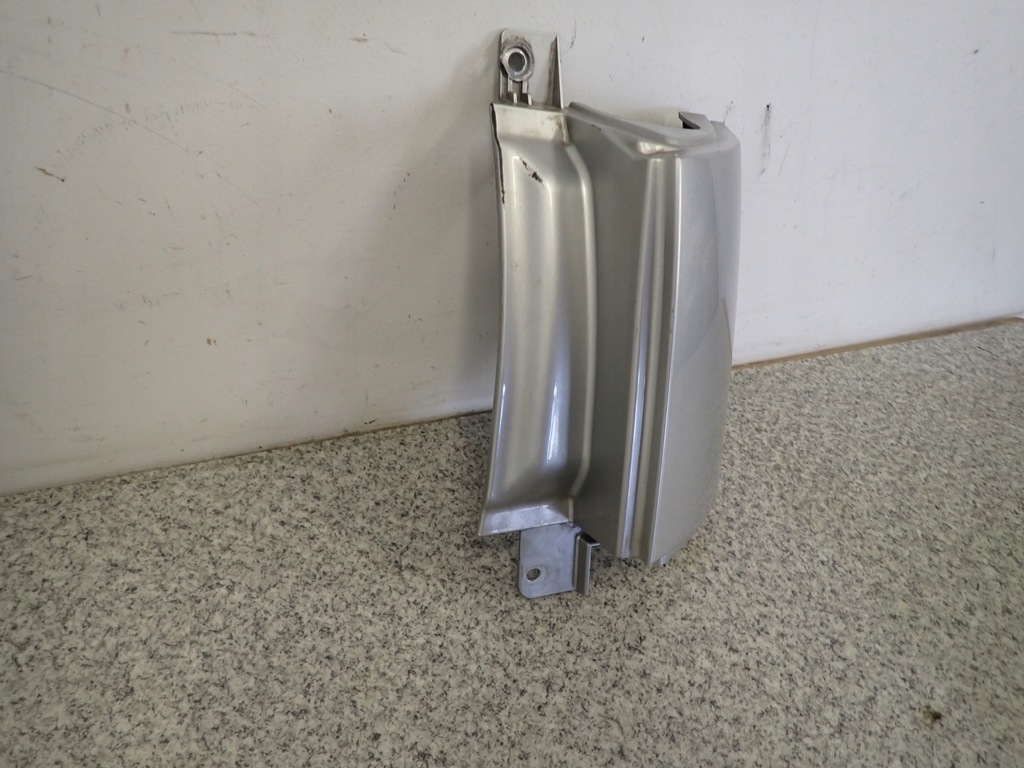 фото №10, Nissan note 06-09 молдинг лампи задня ліва lub права