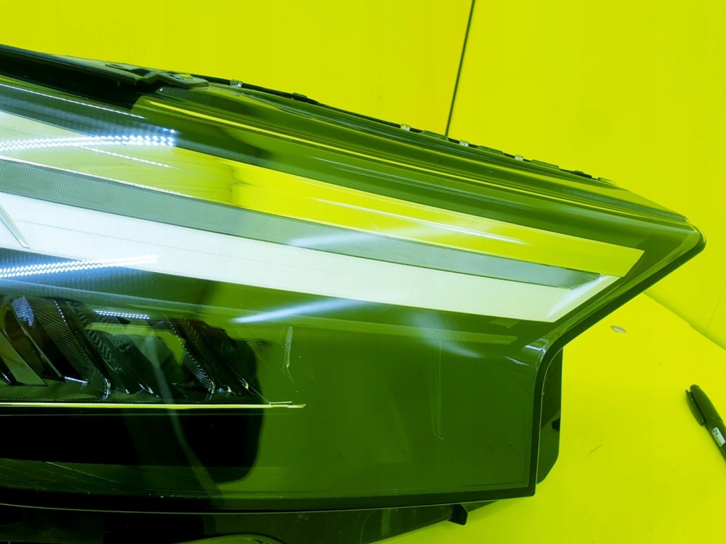 фото №11, Лампа права передня full led audi q4 e-tron 89a941034
