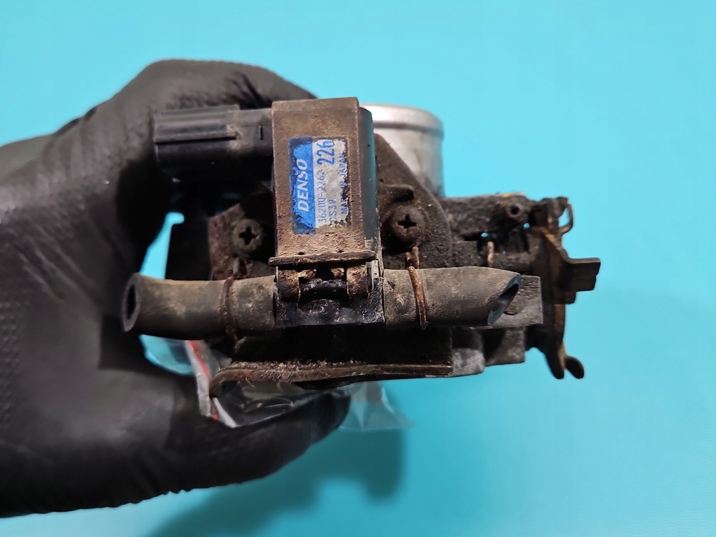 фото №8, Дроссельная заслонка honda civic vii 136200-2262 136800-1910 1.4 16v