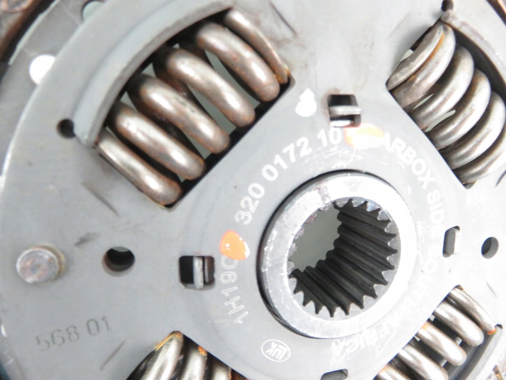 фото №6, Колесо маховик toyota yaris i 1.3 vvti 120021710 320017210