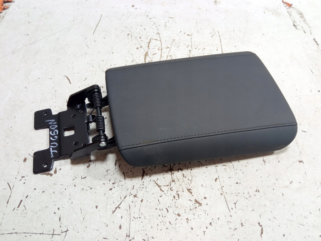 фото №1, Hyundai tucson iv подлокотник 84660-n7100