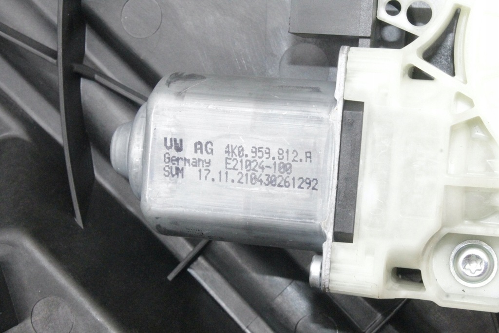 фото №6, Подъемник стекло правых передних дверь vw id.3 e11 4k0959812a electric