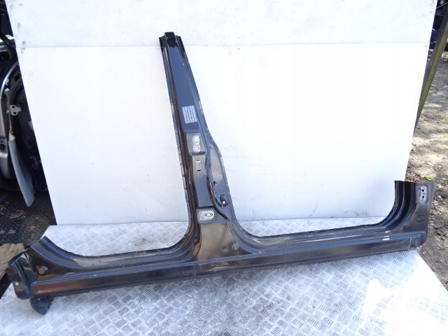 фото №1, Порог правый nissan qashqai j10 +2