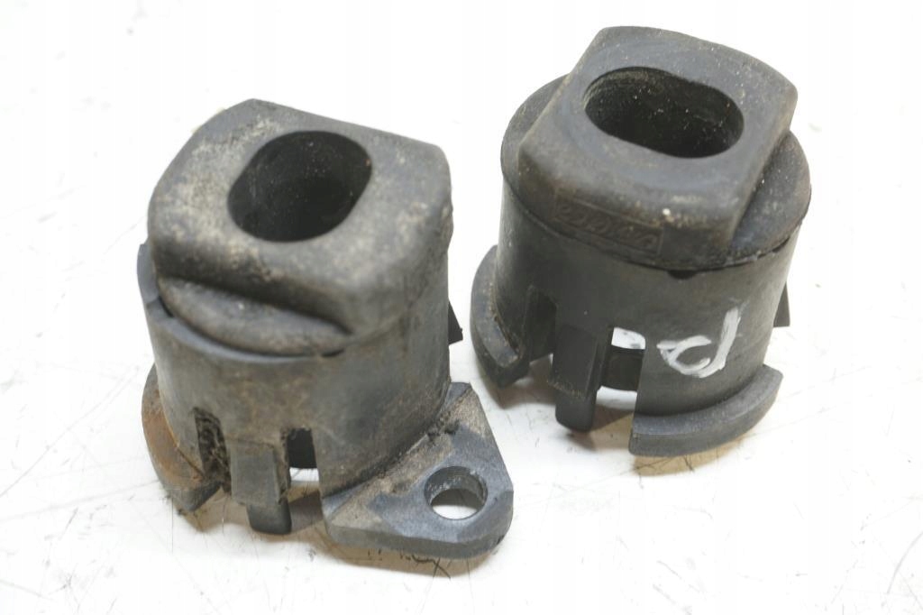 фото №1, Кронштейн кронштейн радіатора volvo v50