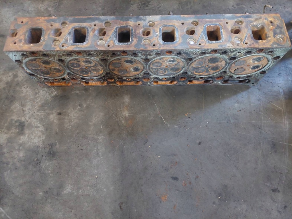 Головка renault premium i 420 dci Зі Шроту