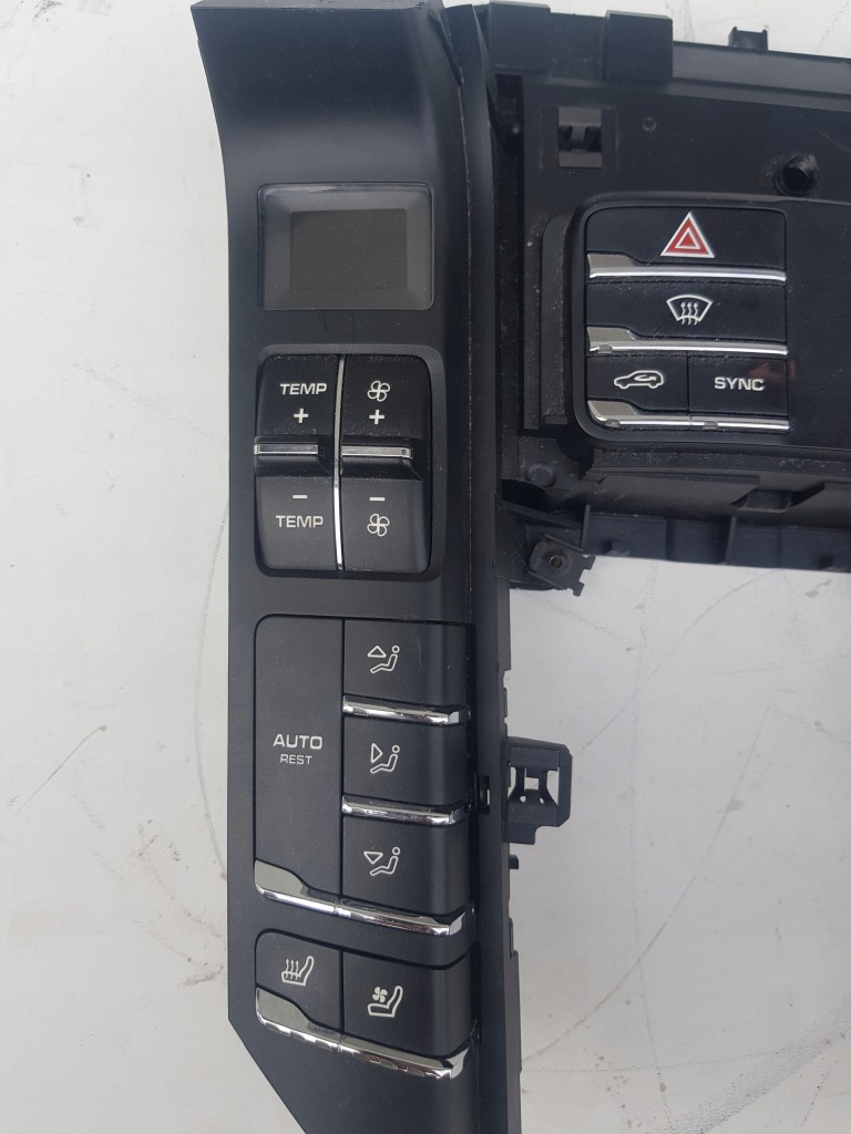 фото №2, Porsche cayenne ii 7p5 панель обдув кондиціонера 7p5907044al