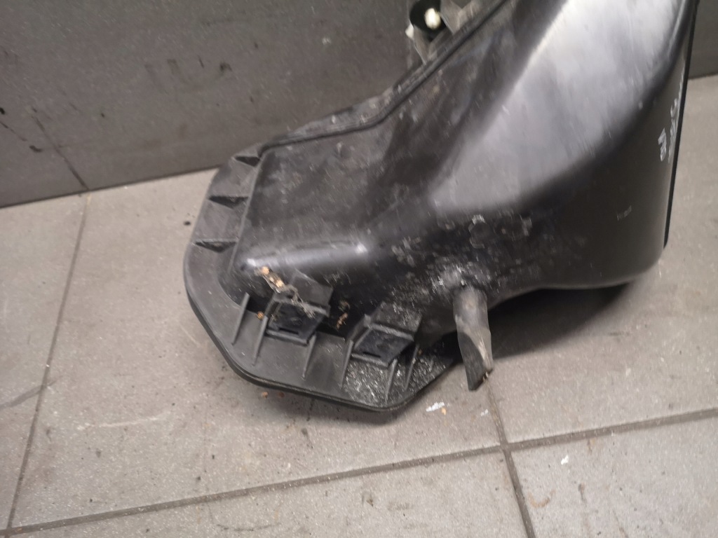 фото №6, Воздухозаборник воздуха vw touareg 5.0 v10 7l0819049