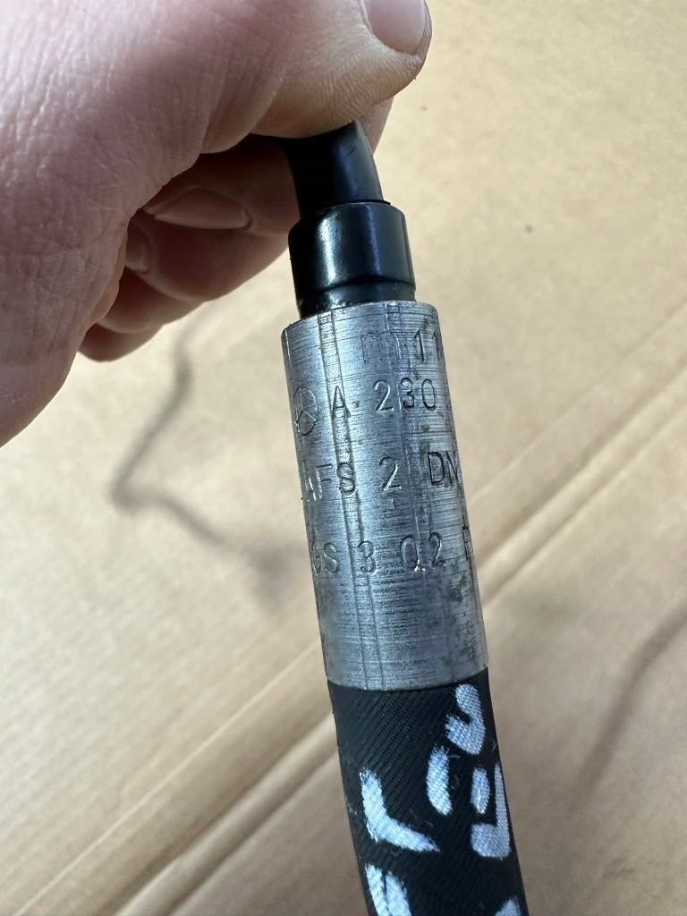 Шланг abc, підвіска, оливи abc, трубка, патрубок mercedes sl r230, w230 рестайлінг в Україні