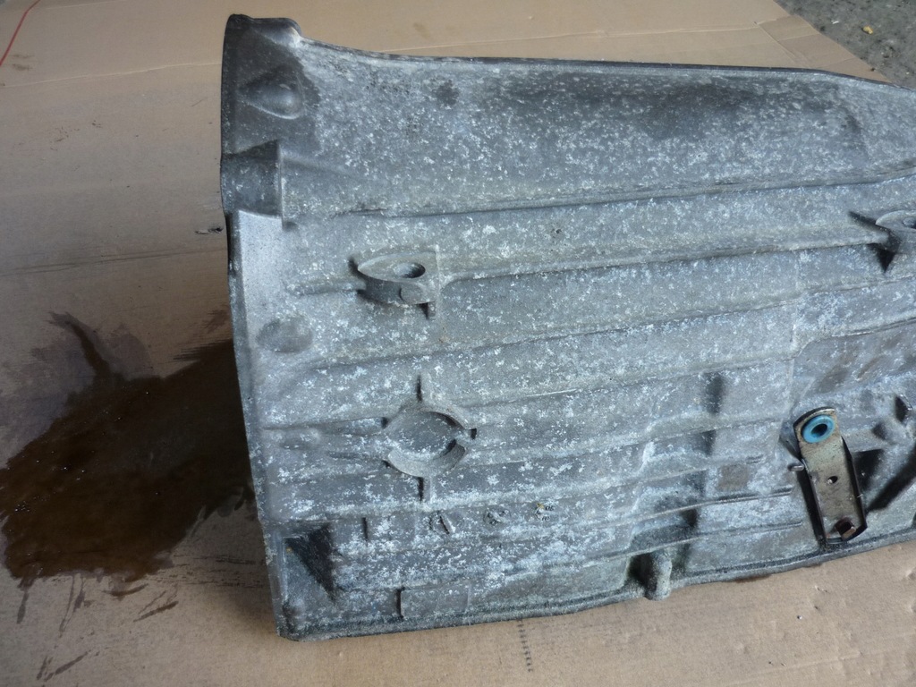 фото №7, Корпус коробки передач mercedes w211 r2202711501