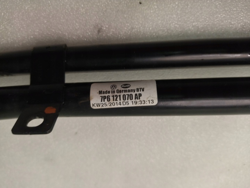 фото №8, 7p6121070ap труба патрубок охолодження води vw touareg 2010-2018r audi q7 10-15r