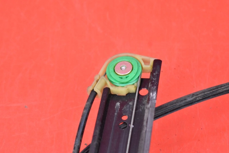 фото №12, Подъемник стекло левый перед eu audi q7 4l 07r