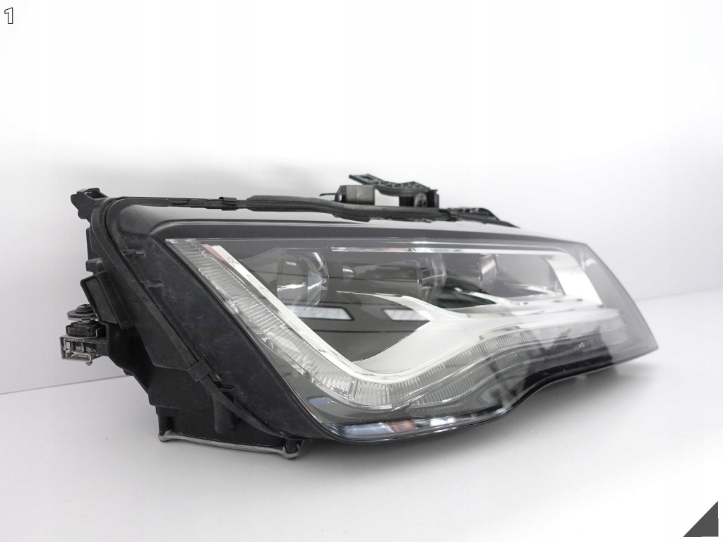 фото №2, Audi s7 a7 4g8 10-14 full led лампа комплектна r eu