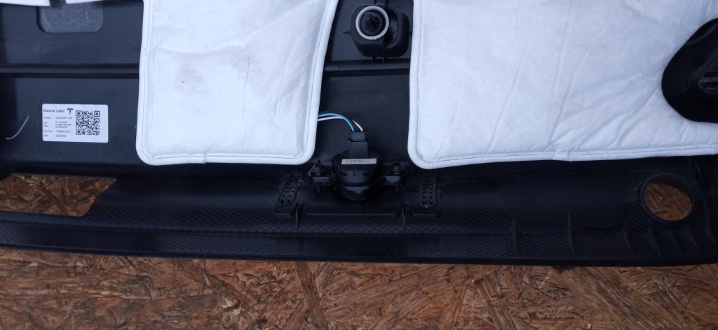 Tesla model y 20- оббивка кришки багажника задній динаміки 1536684-00-c Оригінал