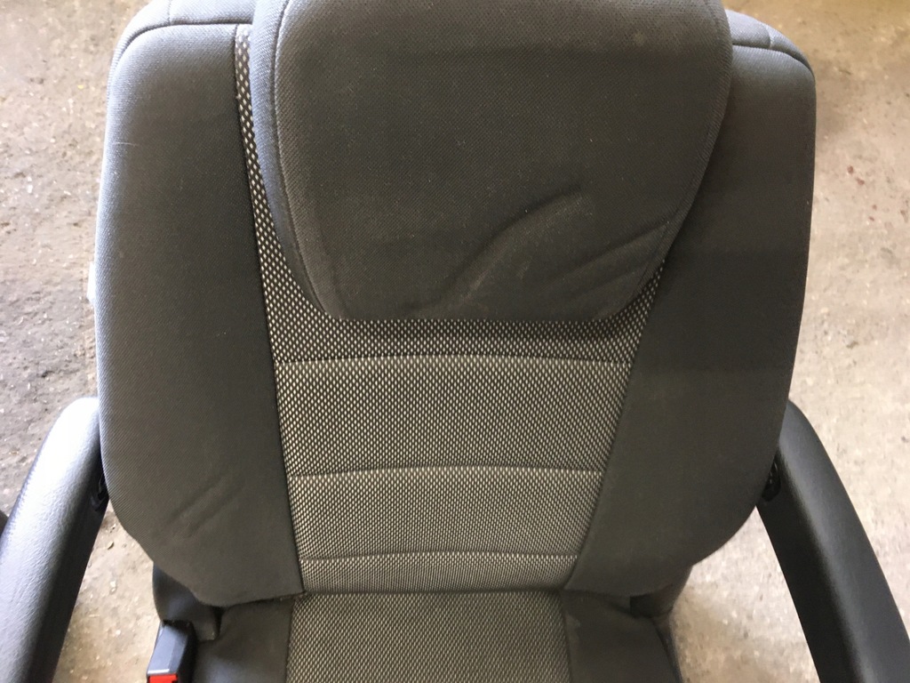 фото №4, Сиденье задняя ii ряд правый chrysler grand voyager