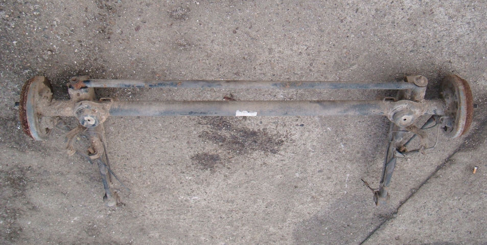 фото №1, Suzuki alto / nissan pixo oś задня