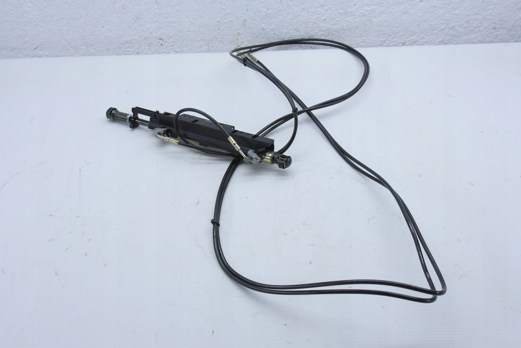 фото №7, Mercedes slk r171 привід кришки багажника гідравлічний