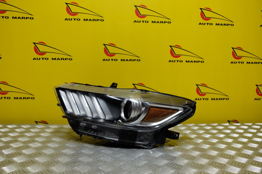 Ford mustang 2015- фара фара ксенон led l америка в Україні
