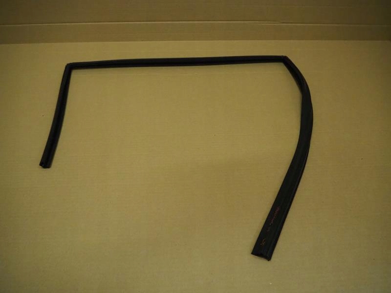 фото №1, Прокладка скло двері лівий задня kia sportage iv