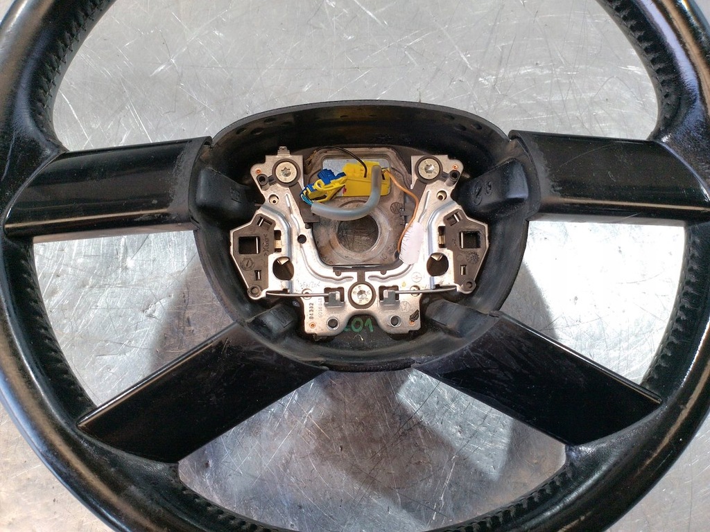 фото №7, Воздуховод с подушка vw polo 9n 6q0880201k 6q0419091f