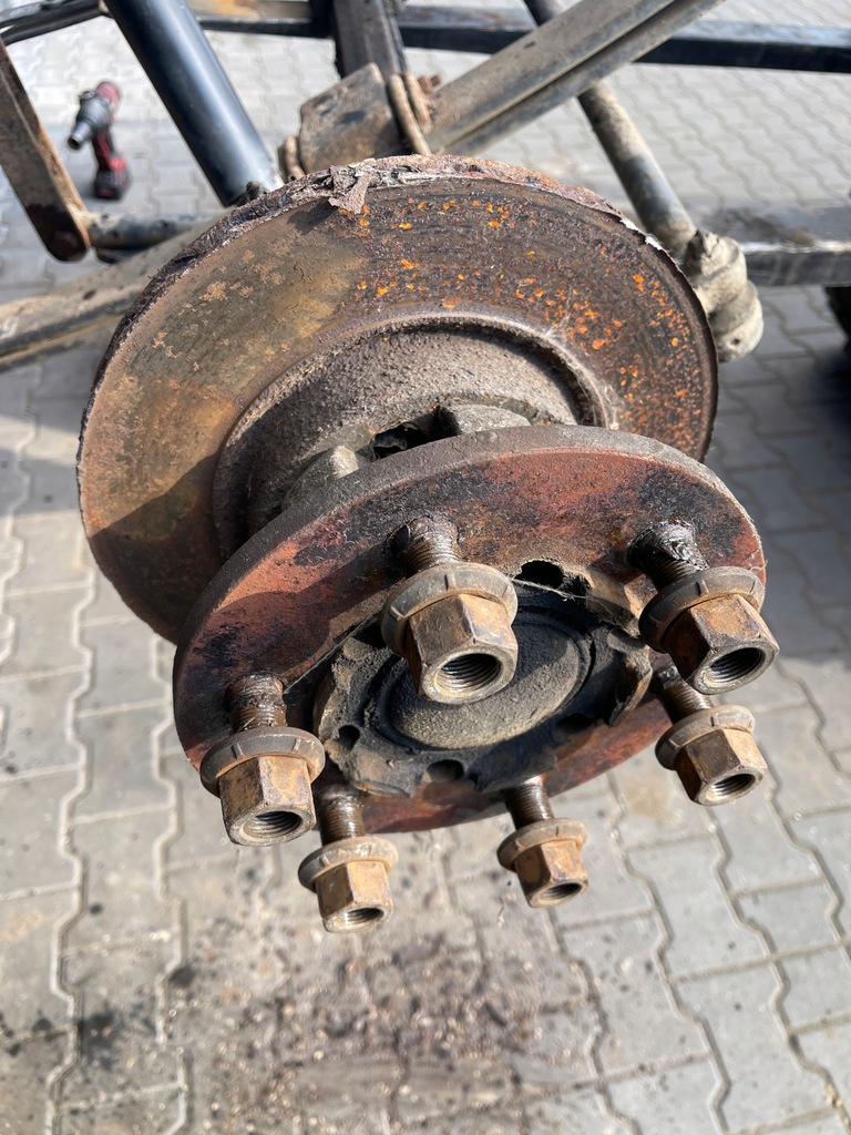 фото №4, Ступица поворотный кулак nissan atleon eco-t 06-20r