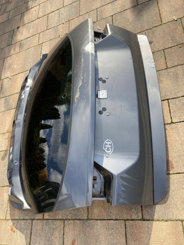 Крышка багажника задний  задняя jaguar e pace e-pace Недорого