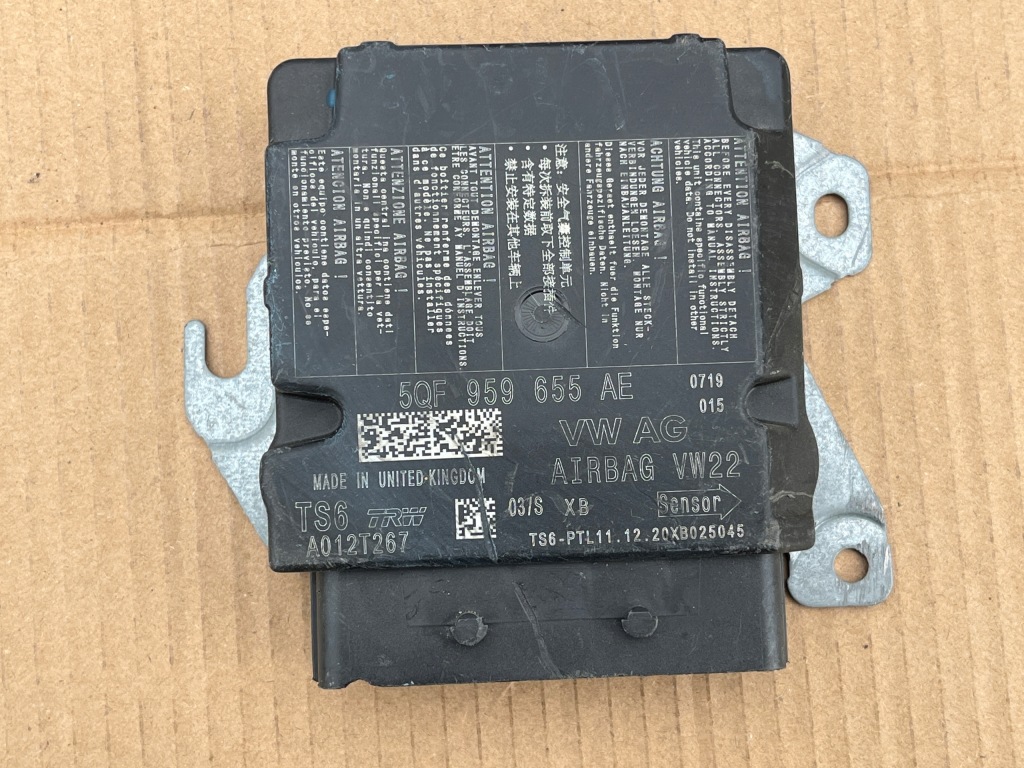 Купити Модуль, датчик air bag vw,audi, seat,skoda 5qf959655ae