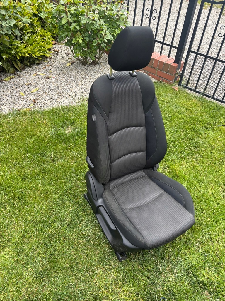 фото №6, Сиденья заднее сиденье обшивки комплект mazda 3 bm 13-