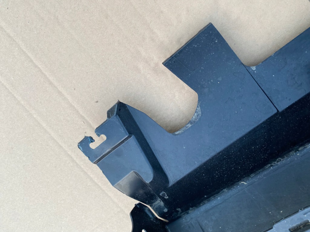 Mercedes 254 glc amg молдинг порог левая 2546984700 оригинал с Разборки