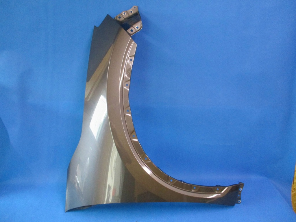 Купить Крыло  правый  перед передний lexus lbx 24- цвет 1l1