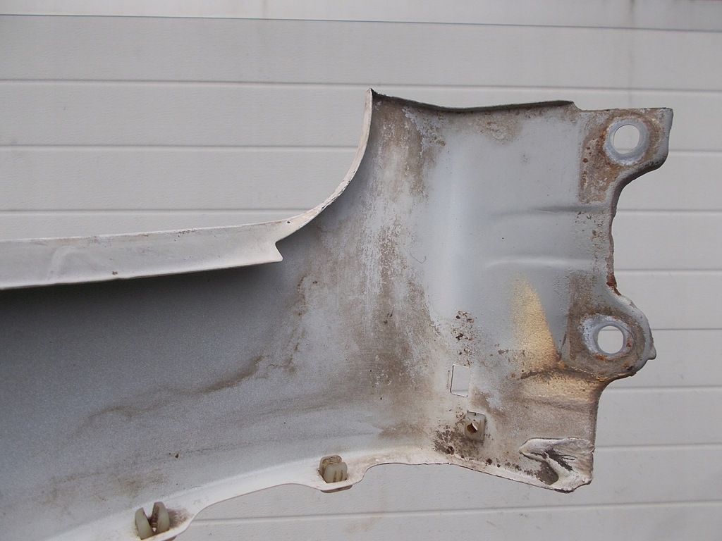 фото №12, Крыло правый перед volvo v40 s40 95-