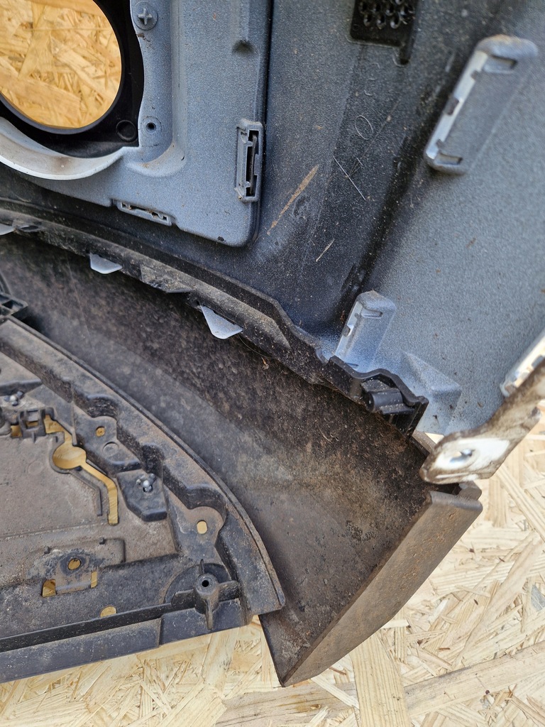 фото №9, Бампер перед dacia sandero iii + плита