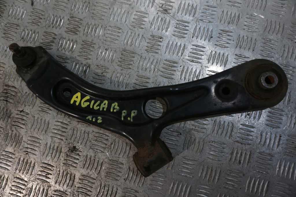 фото №1, Рычаг правый перед opel agila b suzyki splash 08-
