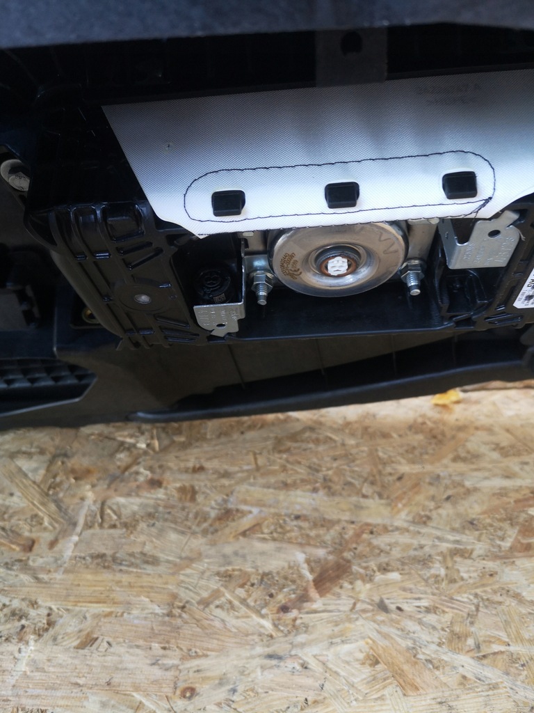 фото №14, Audi a5 8w панель приладів подушки безпеки ремені оригінал lift