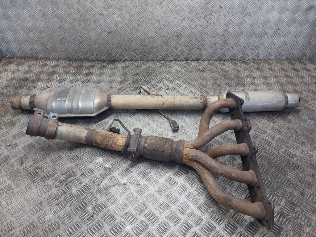 Коллектор выпускной + гаситель начальный + резонатор volvo s70 1 2.4 20v с Разборки