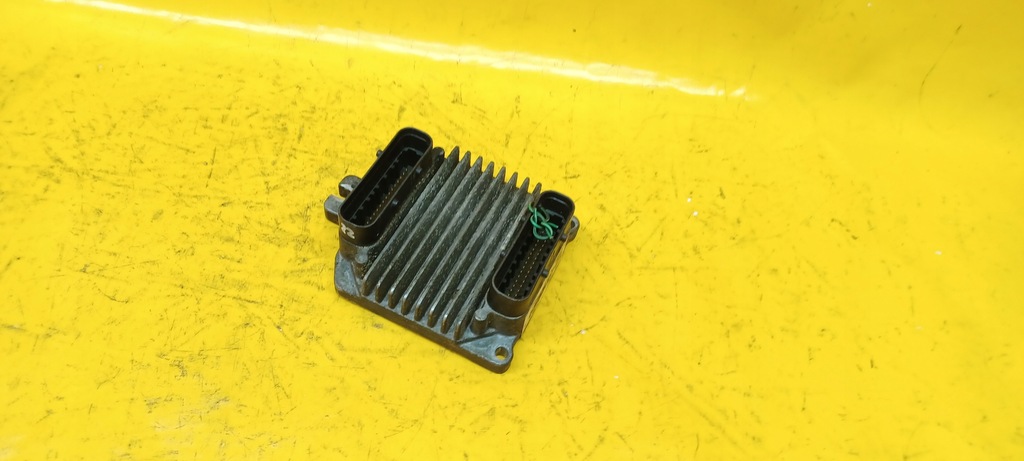 фото №11, Бортовой компьютер двигателя vectra b 1,6b 16v 09364599