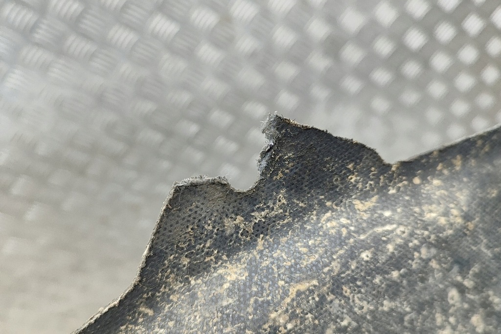 фото №6, Citroën ds7 crossback motorabdeckung 9818834580 1.6 benzin 165kw 2021 26870