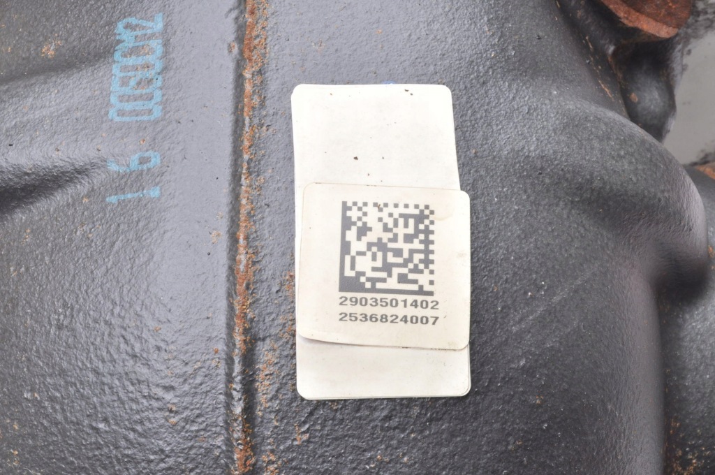 фото №9, Mercedes glc x253 amg 63 4.0 v8 476km міст задній 2133510200 3.27 68tys km