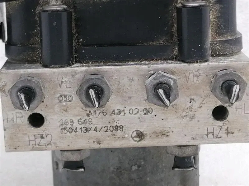 Купити Mercedes gla45 amg x156 насос a.b.s a1764310300 насос abs блок гідравлічний