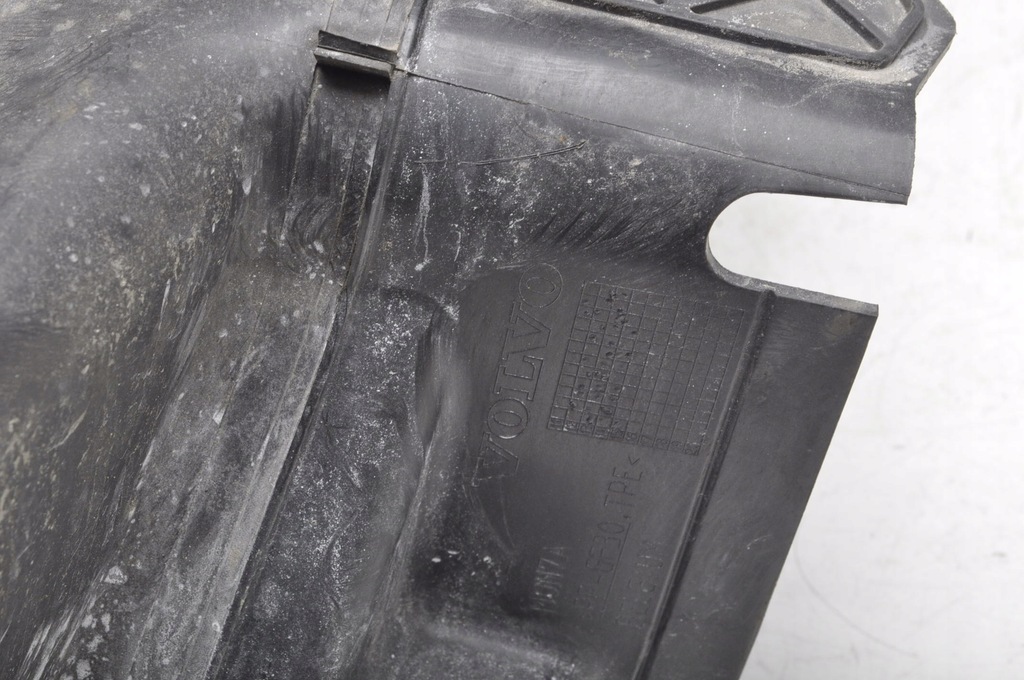 фото №10, Volvo v40 ii воздуховод воздуха ловушка